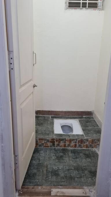 Kamalam 2 Bhk - Non Ac Villa โคอิมบาทอร์ ภายนอก รูปภาพ