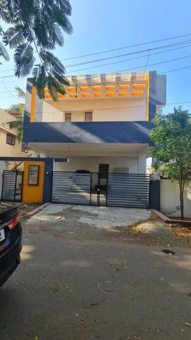 Kamalam 2 Bhk - Non Ac Villa โคอิมบาทอร์ ภายนอก รูปภาพ