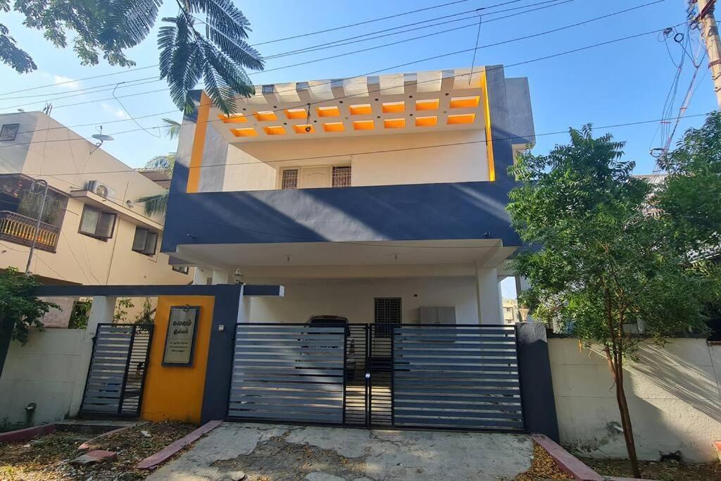 Kamalam 2 Bhk - Non Ac Villa โคอิมบาทอร์ ภายนอก รูปภาพ